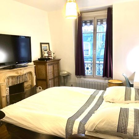 Appartement Quartier Montmartre パリ エクステリア 写真